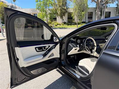 2024 Mercedes-Benz Mercedes-Maybach S 580 4M   - Photo 14 - Canoga Park, CA 91303