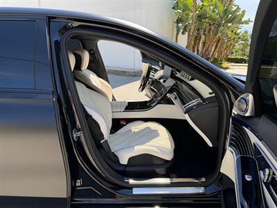 2024 Mercedes-Benz Mercedes-Maybach S 580 4M   - Photo 21 - Canoga Park, CA 91303