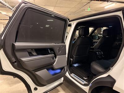 2021 Land Rover Range Rover P525 HSE Westminster Edit   - Photo 18 - Canoga Park, CA 91303