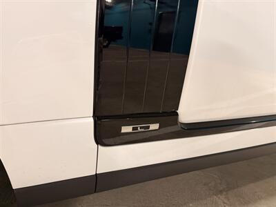 2021 Land Rover Range Rover P525 HSE Westminster Edit   - Photo 14 - Canoga Park, CA 91303