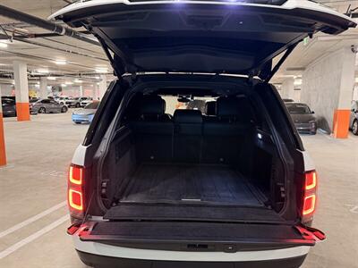 2021 Land Rover Range Rover P525 HSE Westminster Edit - Photo 9 - Canoga Park, CA 91303
