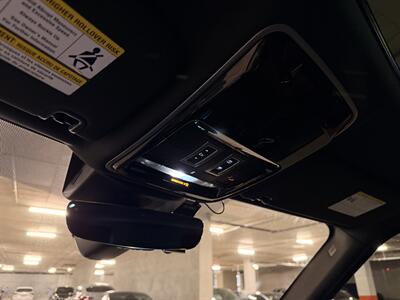 2021 Land Rover Range Rover P525 HSE Westminster Edit   - Photo 34 - Canoga Park, CA 91303