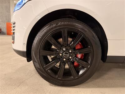 2021 Land Rover Range Rover P525 HSE Westminster Edit   - Photo 13 - Canoga Park, CA 91303