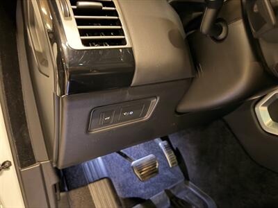 2021 Land Rover Range Rover P525 HSE Westminster Edit - Photo 29 - Canoga Park, CA 91303