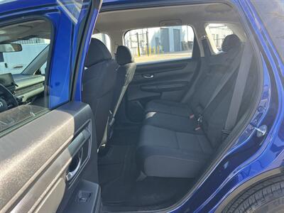 2023 Honda CR-V LX   - Photo 16 - Canoga Park, CA 91303