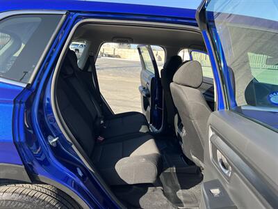 2023 Honda CR-V LX   - Photo 18 - Canoga Park, CA 91303