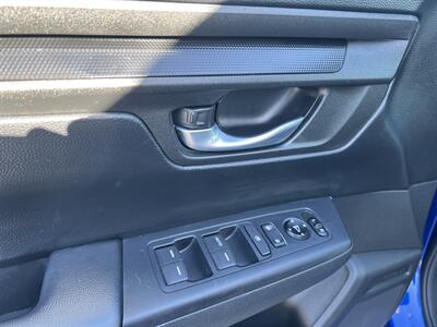 2023 Honda CR-V LX   - Photo 22 - Canoga Park, CA 91303