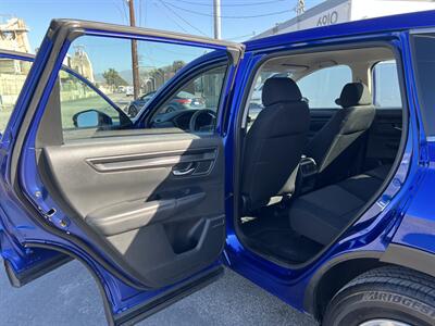 2023 Honda CR-V LX   - Photo 15 - Canoga Park, CA 91303