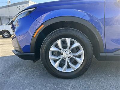2023 Honda CR-V LX   - Photo 12 - Canoga Park, CA 91303