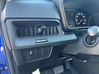 2023 Honda CR-V LX   - Photo 23 - Canoga Park, CA 91303