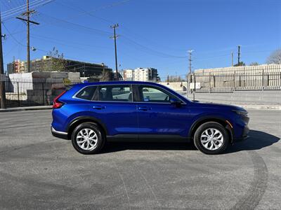 2023 Honda CR-V LX   - Photo 5 - Canoga Park, CA 91303