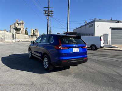 2023 Honda CR-V LX   - Photo 3 - Canoga Park, CA 91303