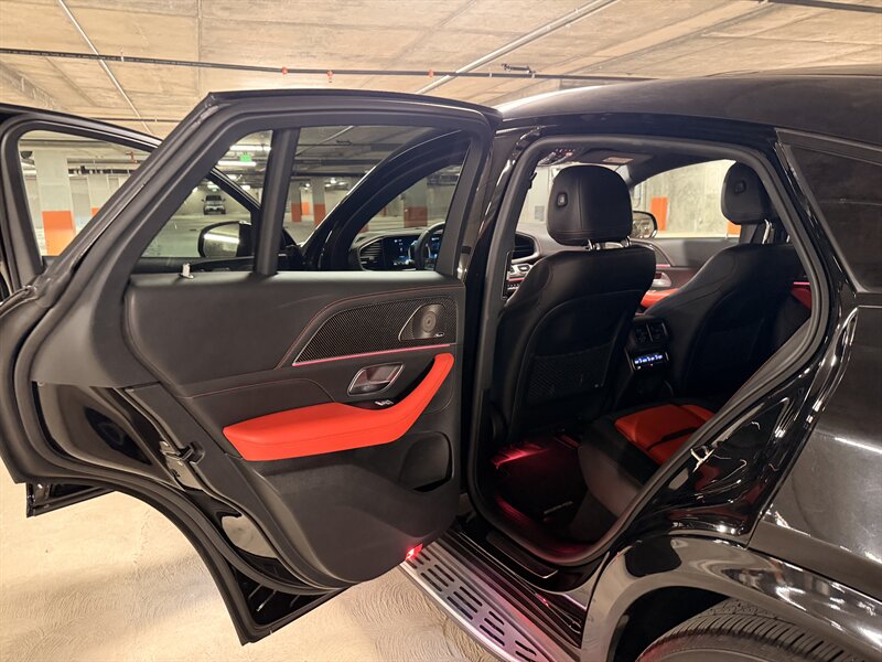 2022 Mercedes-Benz GLE AMG GLE 53 - Photo 18 - Canoga Park, CA 91303