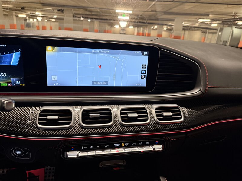 2022 Mercedes-Benz GLE AMG GLE 53 - Photo 32 - Canoga Park, CA 91303
