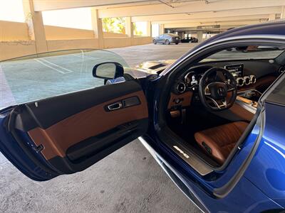 2019 Mercedes-Benz AMG GT C   - Photo 15 - Canoga Park, CA 91303