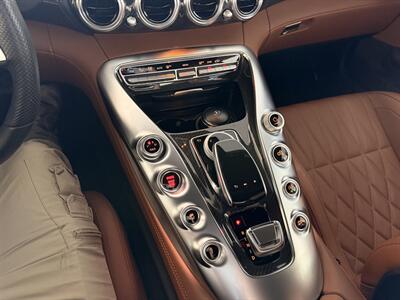 2019 Mercedes-Benz AMG GT C   - Photo 25 - Canoga Park, CA 91303