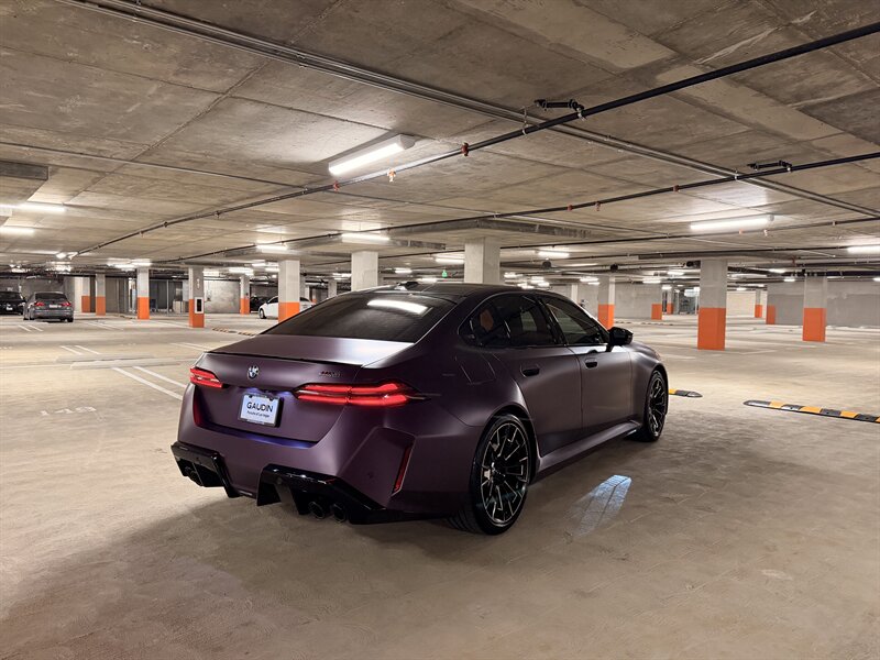 2026 BMW M5 - Photo 4 - Canoga Park, CA 91303