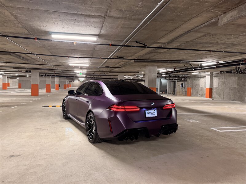 2026 BMW M5 - Photo 3 - Canoga Park, CA 91303