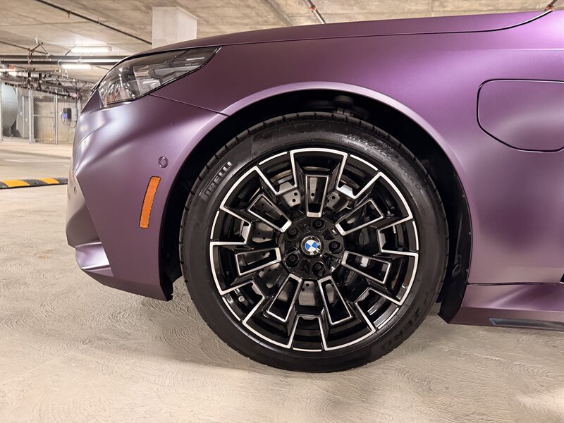 2026 BMW M5 - Photo 20 - Canoga Park, CA 91303