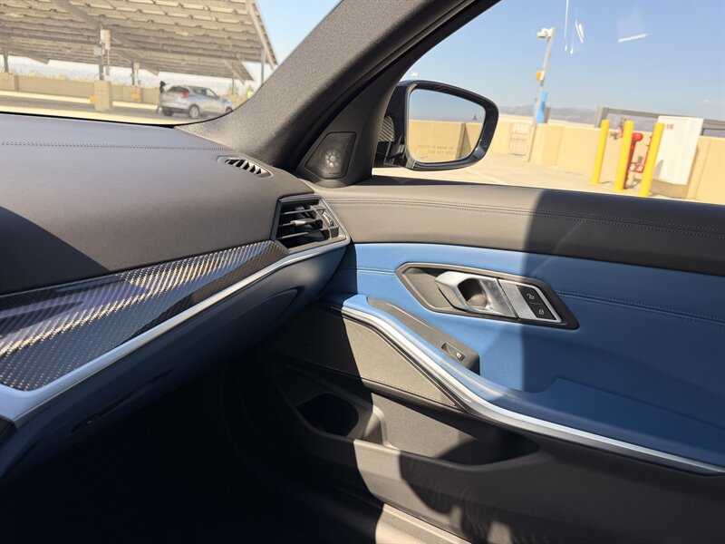2023 BMW M3 - Photo 50 - Canoga Park, CA 91303