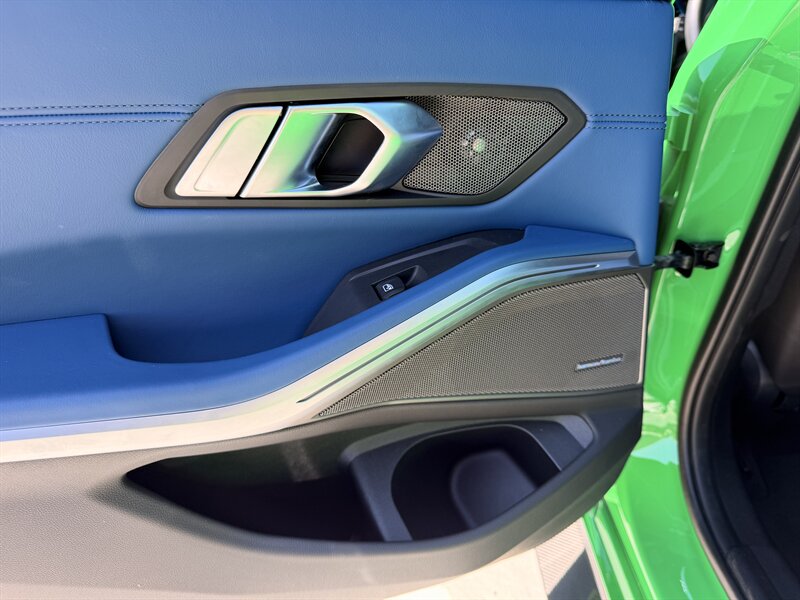 2023 BMW M3 - Photo 38 - Canoga Park, CA 91303