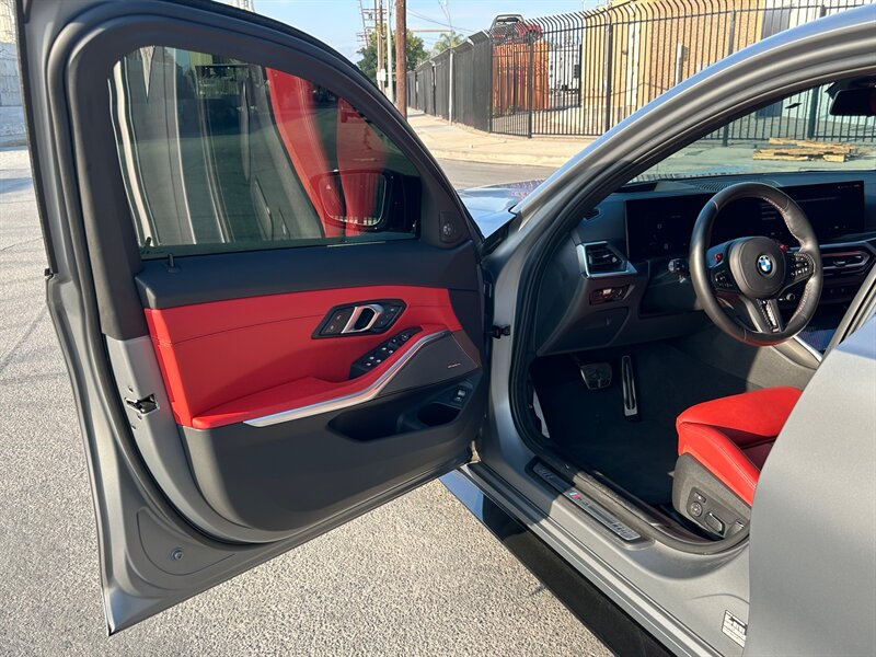 2024 BMW M3 Competition xDrive - Photo 23 - Canoga Park, CA 91303