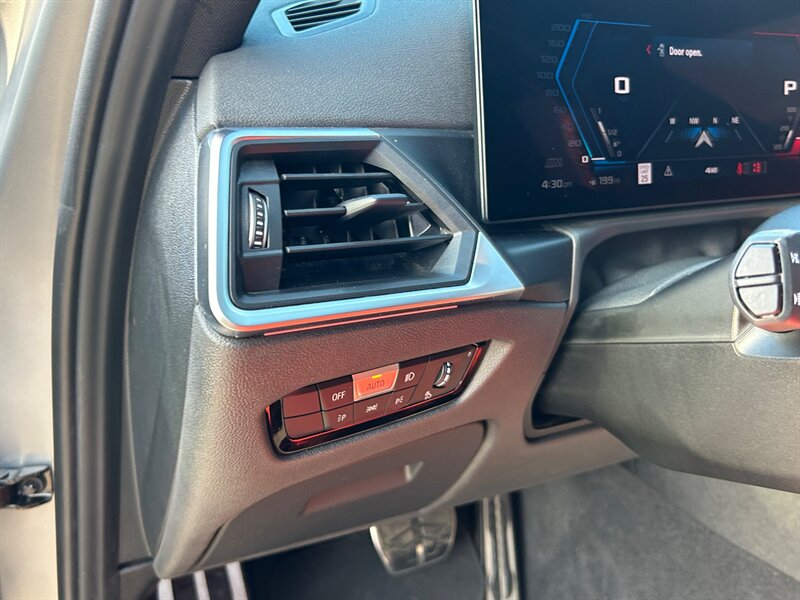 2024 BMW M3 Competition xDrive - Photo 37 - Canoga Park, CA 91303