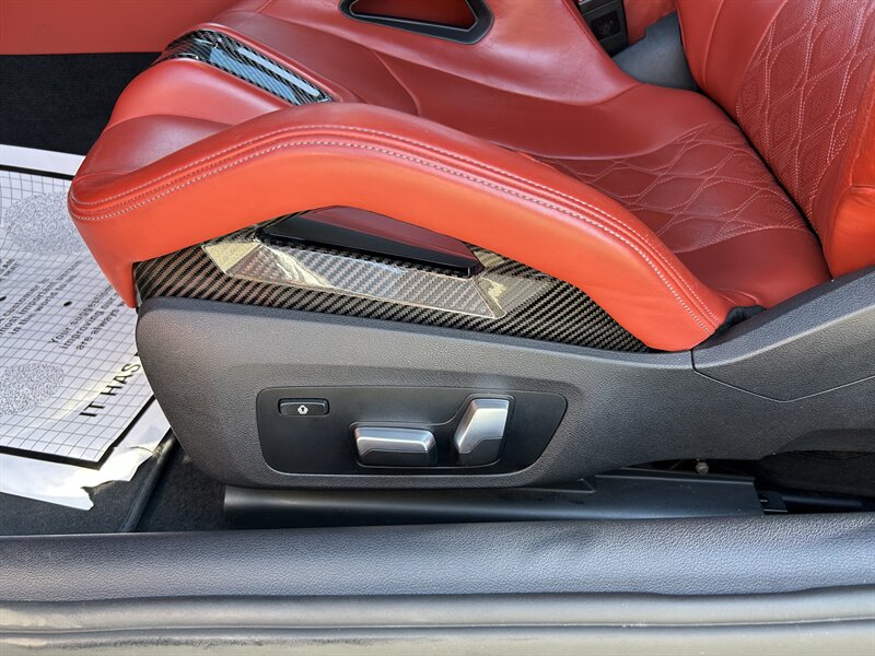 2022 BMW M8 Competition - Photo 19 - Canoga Park, CA 91303