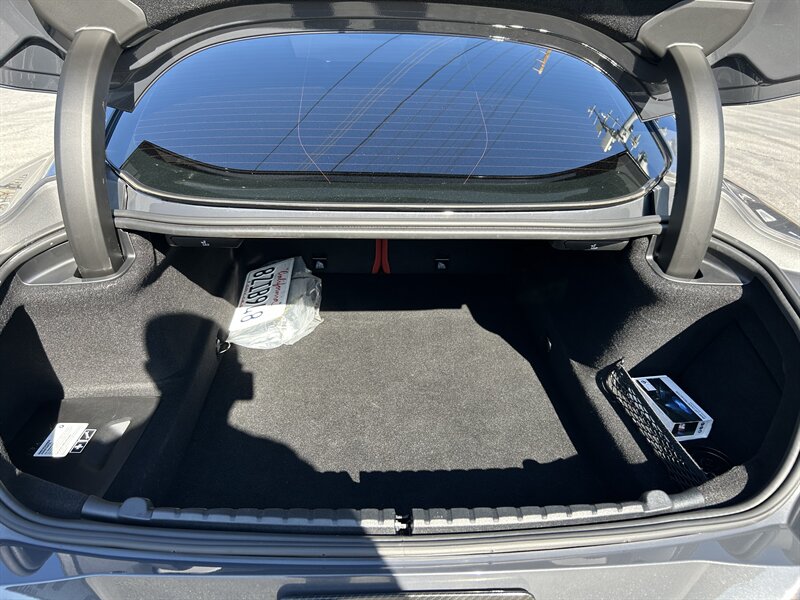 2022 BMW M8 Competition - Photo 9 - Canoga Park, CA 91303