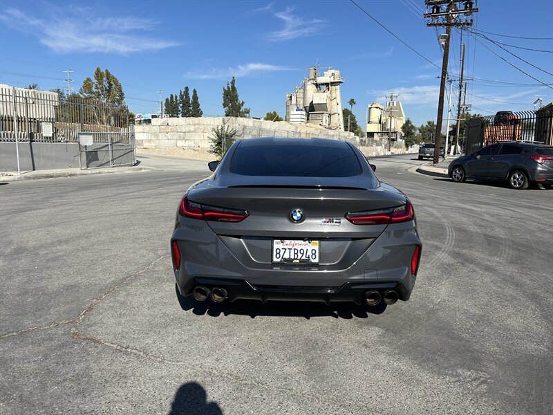 2022 BMW M8 Competition - Photo 8 - Canoga Park, CA 91303