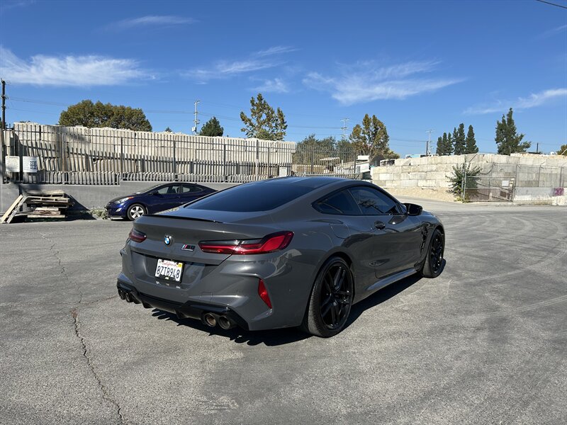 2022 BMW M8 Competition - Photo 4 - Canoga Park, CA 91303