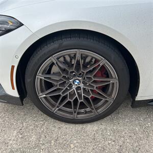 2022 BMW M4 Competition   - Photo 9 - Canoga Park, CA 91303