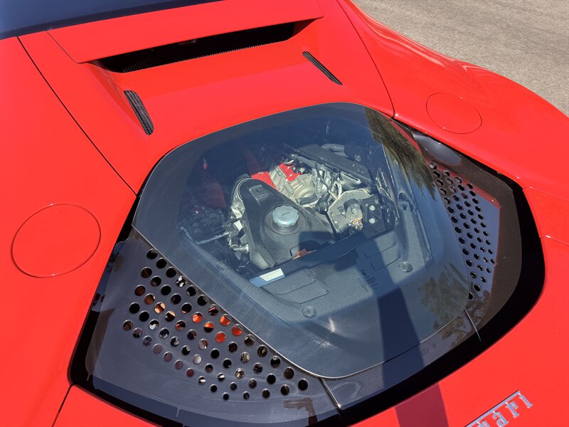 2022 Ferrari SF90 Stradale - Photo 10 - Canoga Park, CA 91303