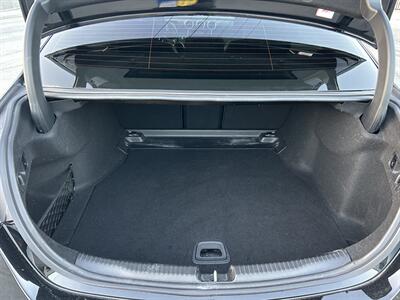 2024 Mercedes-Benz C 300   - Photo 9 - Canoga Park, CA 91303