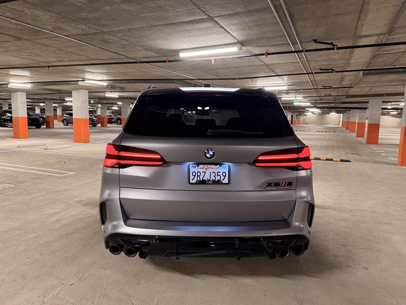 2025 BMW X5 M Competition - Photo 8 - Canoga Park, CA 91303
