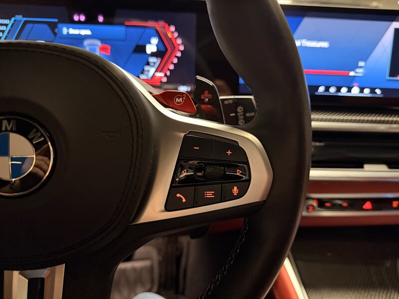 2025 BMW X5 M Competition - Photo 40 - Canoga Park, CA 91303