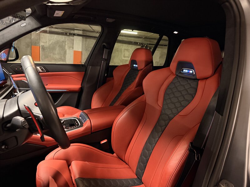 2025 BMW X5 M Competition - Photo 32 - Canoga Park, CA 91303
