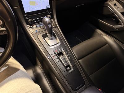 2017 Porsche 911 Carrera S   - Photo 26 - Canoga Park, CA 91303