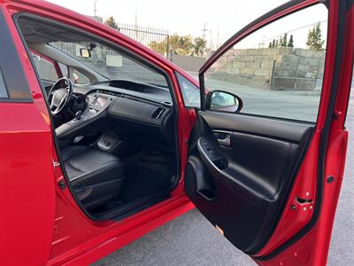 2015 Toyota Prius Persona Series   - Photo 20 - Canoga Park, CA 91303