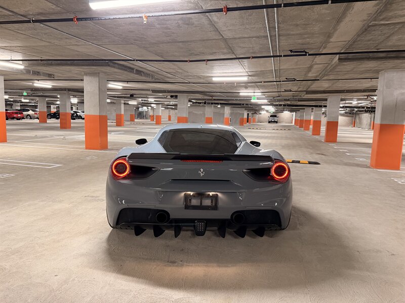 2016 Ferrari 488 GTB - Photo 8 - Canoga Park, CA 91303