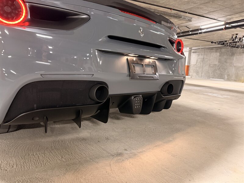 2016 Ferrari 488 GTB - Photo 9 - Canoga Park, CA 91303
