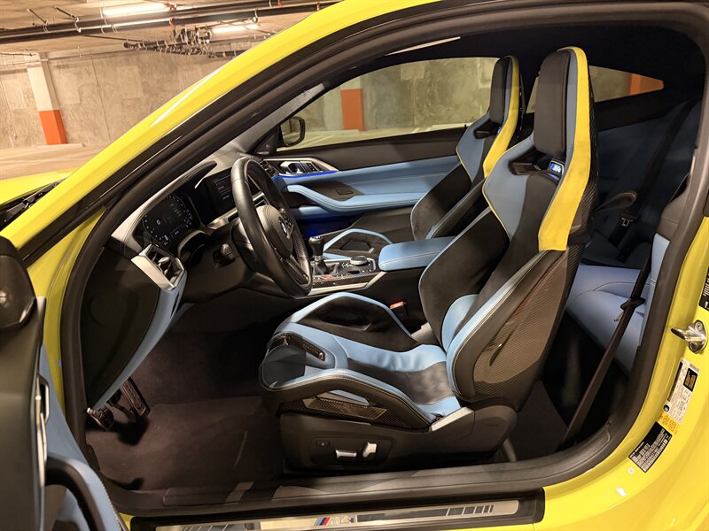 2021 BMW M4 - Photo 18 - Canoga Park, CA 91303