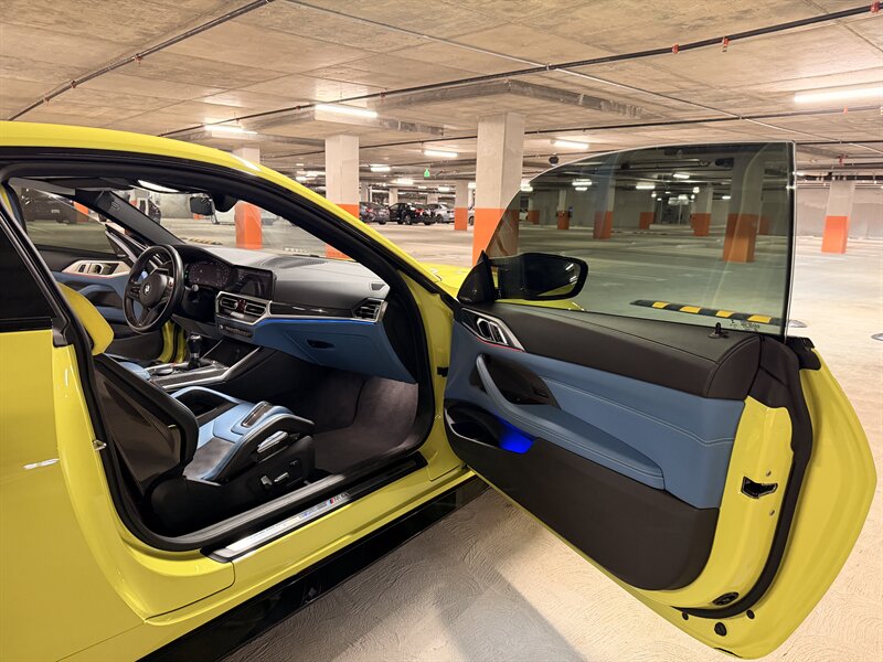 2021 BMW M4 - Photo 20 - Canoga Park, CA 91303