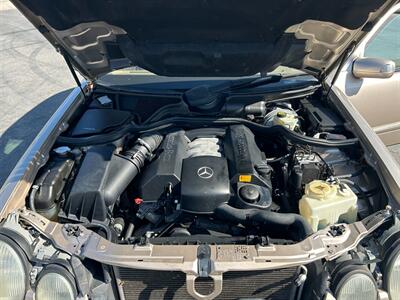 2002 Mercedes-Benz E 320   - Photo 12 - Canoga Park, CA 91303