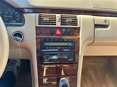 2002 Mercedes-Benz E 320   - Photo 27 - Canoga Park, CA 91303
