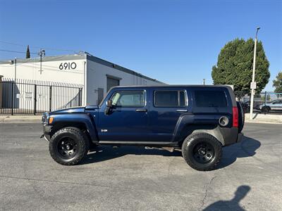 2008 Hummer H3 Adventure   - Photo 2 - Canoga Park, CA 91303