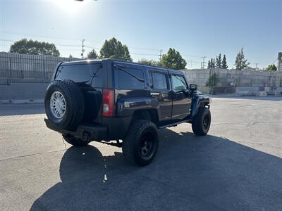 2008 Hummer H3 Adventure   - Photo 4 - Canoga Park, CA 91303