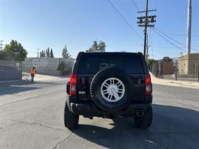 2008 Hummer H3 Adventure   - Photo 8 - Canoga Park, CA 91303