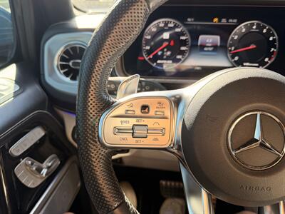 2022 Mercedes-Benz AMG G 63   - Photo 45 - Canoga Park, CA 91303