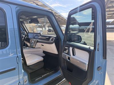 2022 Mercedes-Benz AMG G 63   - Photo 22 - Canoga Park, CA 91303